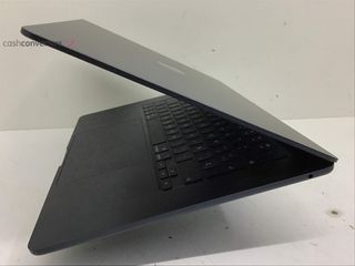 portatil apple apple macbook air m4 10-core 4.4 15 (10gpu) (2025) (a3241)