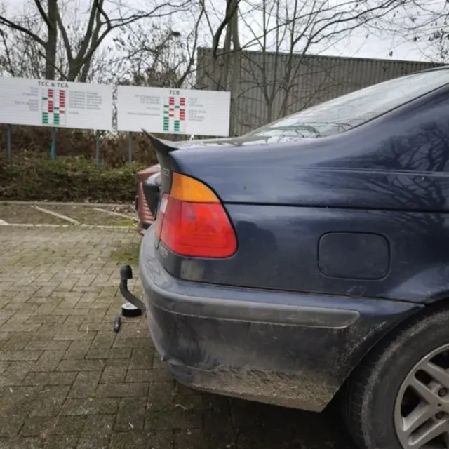 Alerón BMW E46 Cola de Pato
