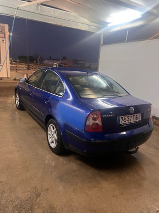 Volkswagen Passat 2001