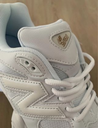 New Balance 9060 Blancas