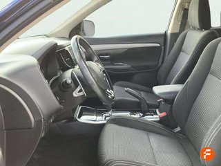 Mitsubishi Outlander 200 MPI Motion CVT 2WD 5 Plazas