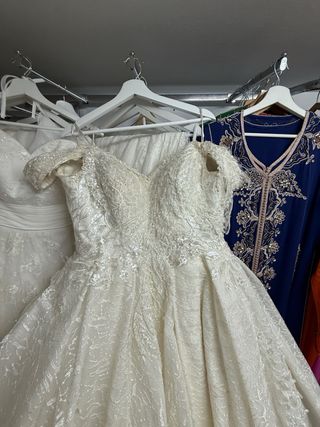 Vestido de Novia Dorado y Blanco