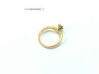 anillo oro 18k con piedra con circonita