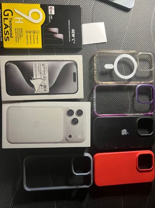 Caja de 17 pro max blanco