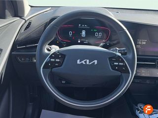 Kia Niro 1.6 GDi HEV 95kW (129CV) Drive
