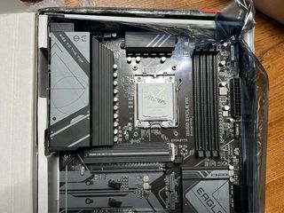 Scheda Madre Gigabyte B650 EAGLE AX