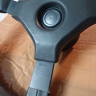 Volante Momo Cavallino