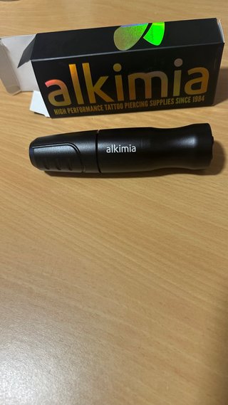 Maquina de tatuaje (Alkimia)