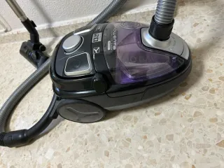 Aspiradora Rowenta sin bolsa