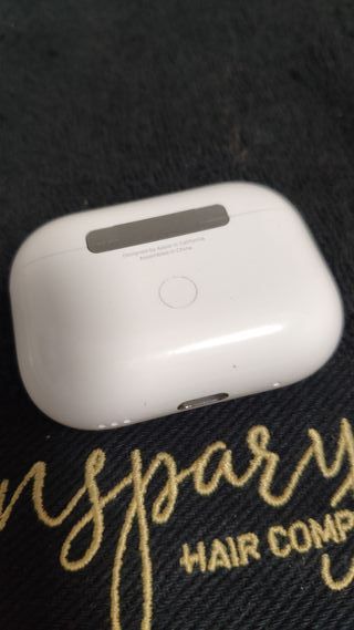 Estuche Original Apple AirPods Pro 2 USB-C