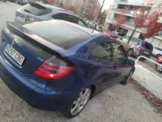 Mercedes-Benz Clase C 2003