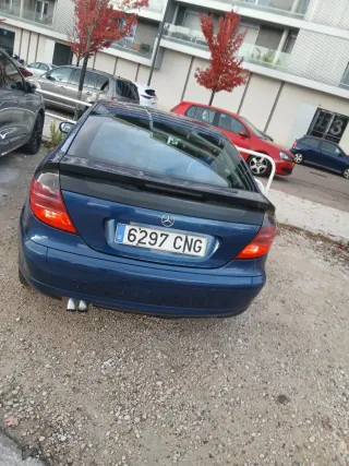 Mercedes-Benz Clase C 2003