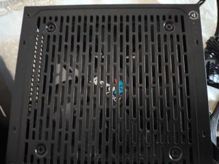 Fuente Alimentación AeroCool Lux 550W Piezas
