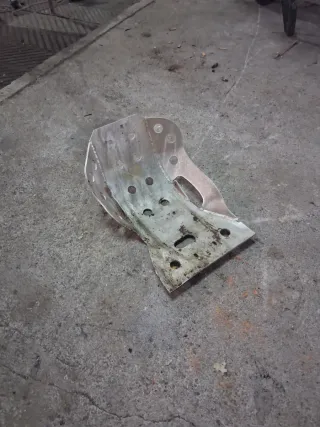 Cubrecarter Yamaha WRF Aluminio