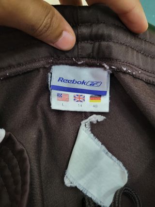 Pantalón chándal marrón Reebok 14 años