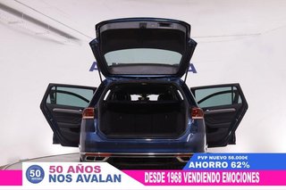 Volkswagen Passat Variant VARIANT 2.0 TDI DSG RLINE AUTO 150CV 5P