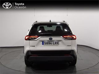 TOYOTA Rav4 2.5l 220H Advance