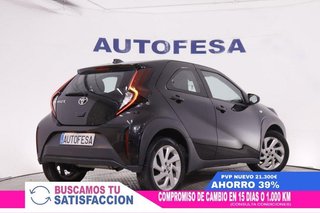 Toyota Aygo X 1.0 XPLAY 70CV 5P
