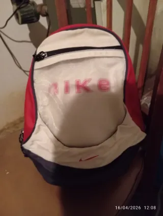 Mochila Nike infantil