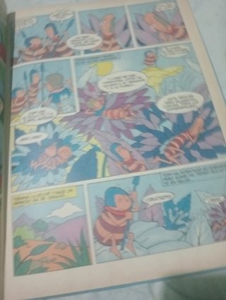 La abeja Maya en un viaje peligroso