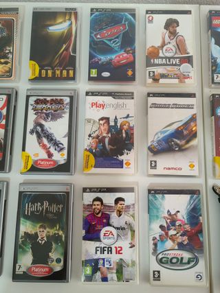 Lote de 20 juegos y funda PSP Sony