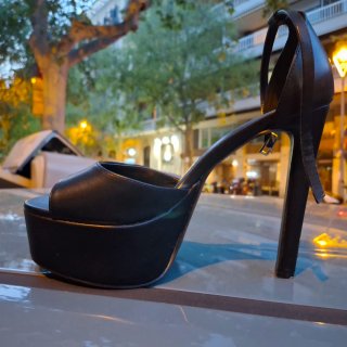 Zapatos de tacón negros talla 42
