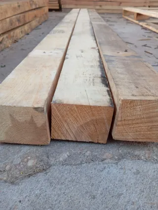Vigas, postes,palos, puntales, listones de madera