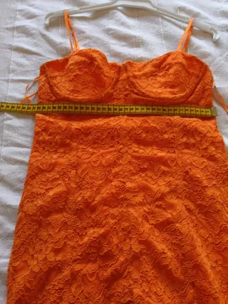 Vestido naranja corto talla M