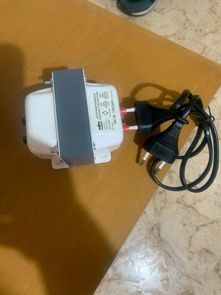 Autotransformador 100 VA 125/220V
