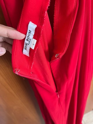 Vestido rojo largo tirantes y espalda descubierta