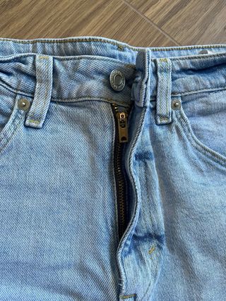 Shorts H&M con dobladillo