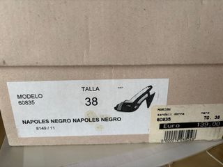 Scarpe eleganti MARIAN nere con strass