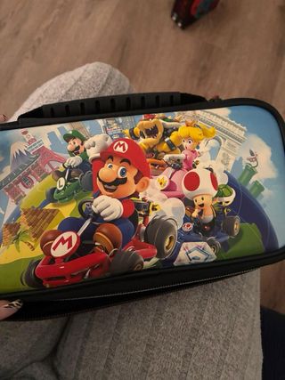 Nintendo Switch Edición Mario + Accesorios