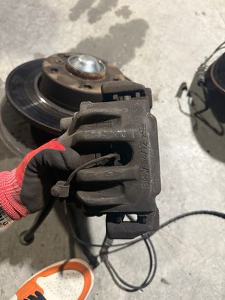 Frenada BMW E36 Delantera completa