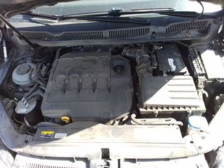 Volkswagen Touran Advance 2.0 TDI 110 kW (150 CV)