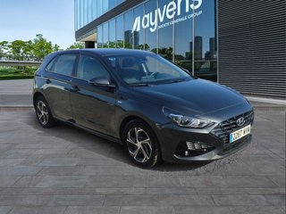 Hyundai i30 1.0 TGDI 48V Klass 74 kW (100 CV)