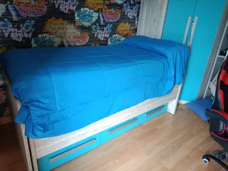 Armario y estanterías,regalo cama nido