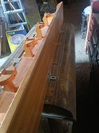 Perchero de madera rústico