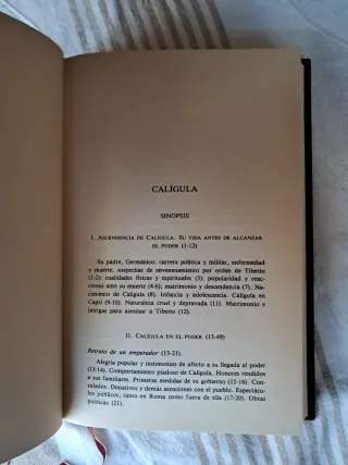 Vidas de Los doce cesares libros 4 a 8
