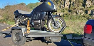 Remolque para moto en buen estado