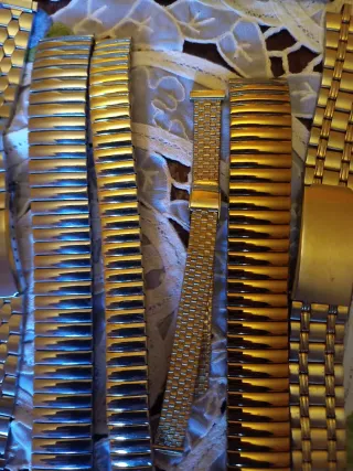 Lotto cinturini orologio oro e argento