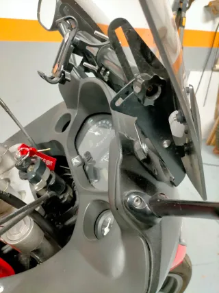 Honda CBF600 Roja - Moto Deportiva