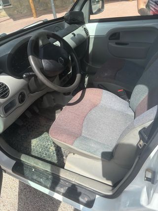 Nissan Kubistar 2005