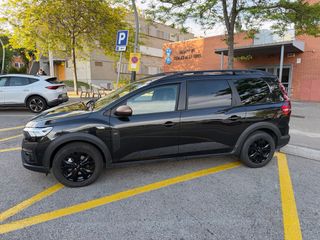 Dacia Jogger Hybrid 140CV Extreme 7 p · 1.200 km