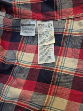 Camisa Levi's cuadros como nueva. Da menos talla