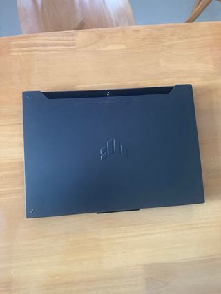Ordenador portátil ASUS negro