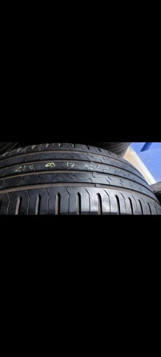 215/65 R17 99V