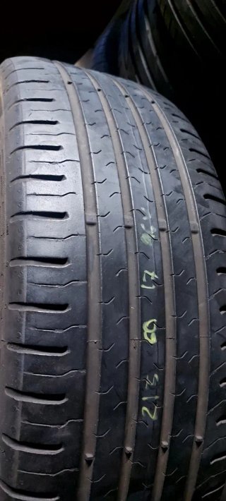 215/65 R17 99V