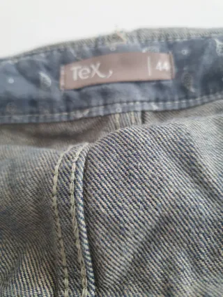 Peto vaquero mujer desgastado