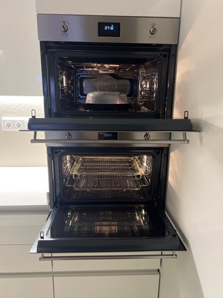 Horno y Microondas Smeg encastrados